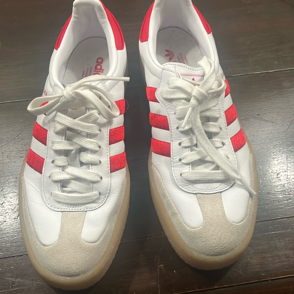 Adidas Sambas size 9 white and red